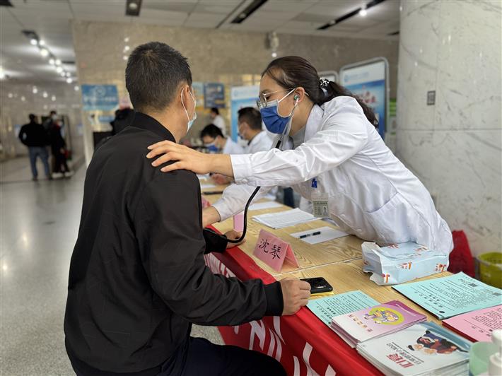 20251125153941_9910 20251125153941_9910